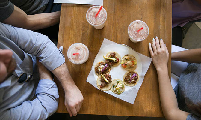 Downtown Food Tour - Tacos at Guisados