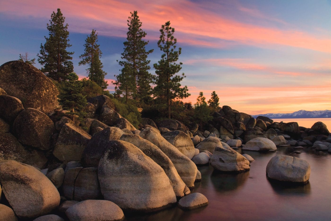 Lake Tahoe Sunset©Reno-Sparks Convention & Visitors Authority