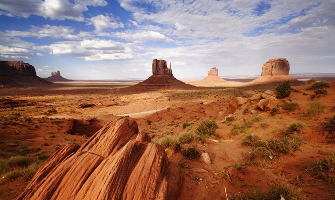Picturesque rock formations in Monument Valley, Utah on a Desert Southwest Highlights Tour
