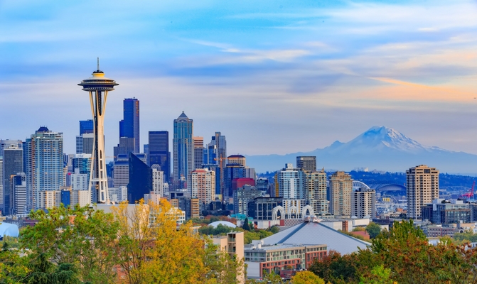 Start and end your Canada National Parks tour in beautiful Seattle, Washington