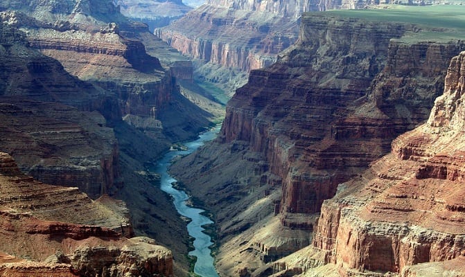 See the amazing landscape of the South Rim of the Grand Canyon